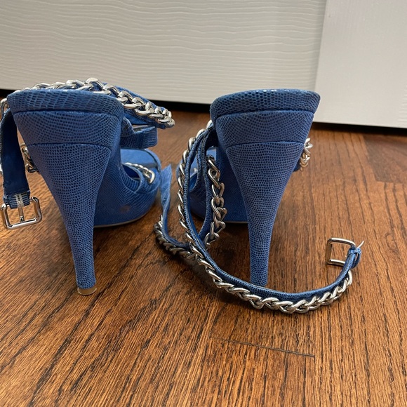 Bcbgeneration Blue Heels. Size 7.5 - Picture 3 of 10